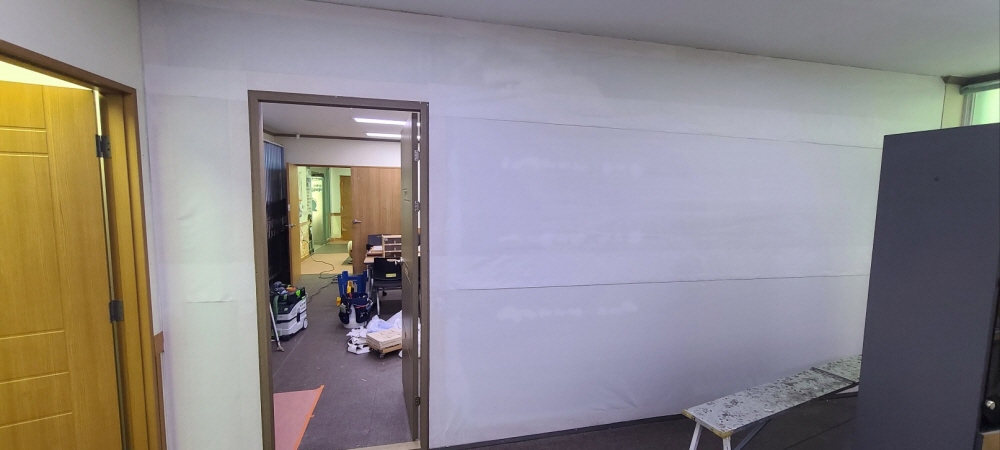 3695294320_s0EkfxJ3_3b28a06a32e7d7e49ffa8c97279c19c316b3d096.jpg 이미지크게보기