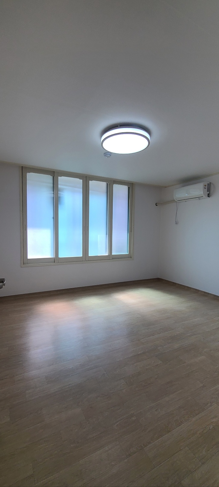 /user/0/01098422922/editor/2311/95da0faabd6d9ef7722c9abcaadb2f1f_1700665954_3836.jpg 이미지크게보기